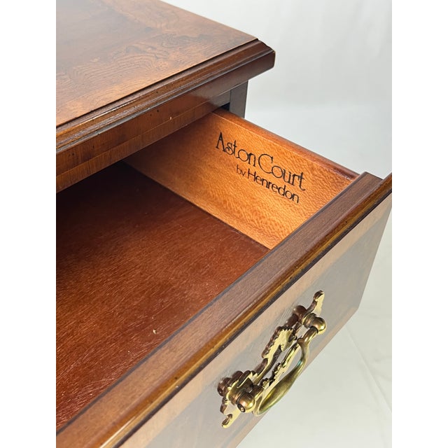 Late 20th Century Vintage Henredon Aston Court 3-Drawer Nightstand For Sale - Image 5 of 14