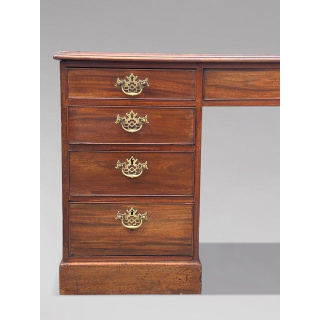 Large 18th Century George III Mahogany Partners Desk, 1790 For Sale - Image 10 of 14