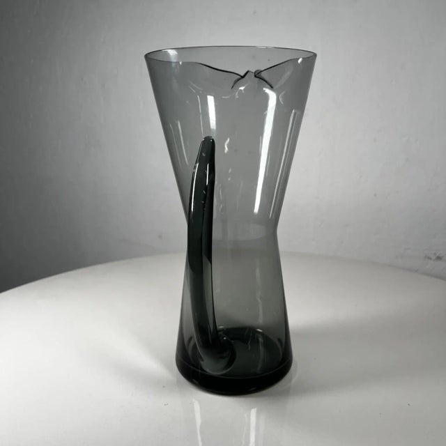 Morgantown Glass 1958 Morgantown Wv Hoffman House Glass Martini Pitcher & Four Glasses For Sale - Image 4 of 13