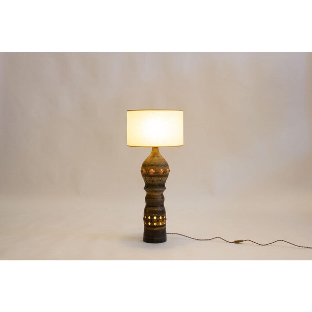 Mid-Century Modern Large Ceramic Table Lamp by Georges Pelletier, France, 1960s For Sale - Image 3 of 8