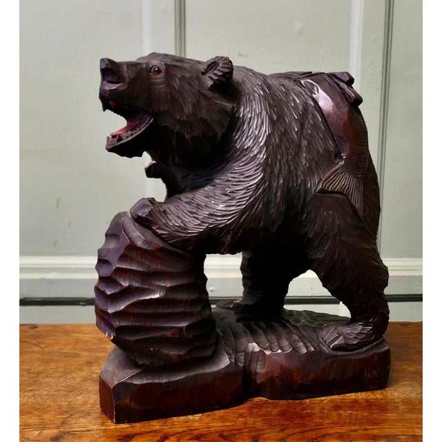 Large Edwardian Carved Linden Wood Bear, 1900 For Sale - Image 3 of 8