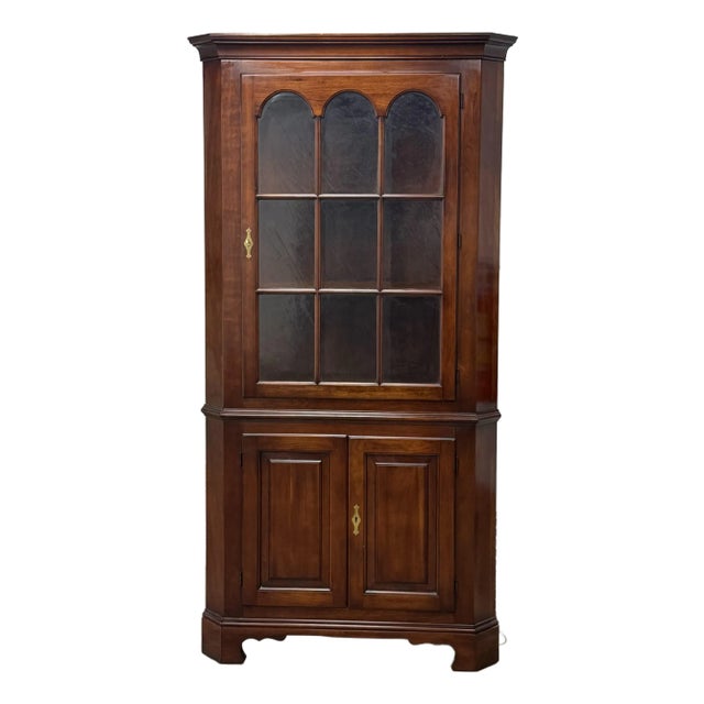 Vintage Statton Georgian Oldtowne Cherry Corner Cabinet For Sale