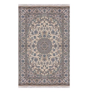 Middle Eastern Rug in Virgin Wool and Silk For Sale
