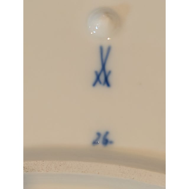 Ceramic Antique Meissen Blue Onion 5-Piece Crescent Hors D’Oeuvre Set – Crossed Swords Mark For Sale - Image 7 of 10