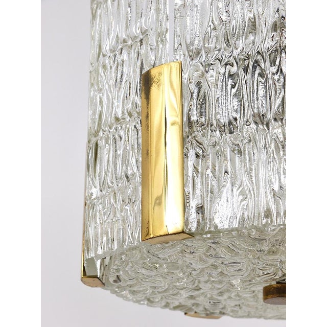 Austrian Tambour Drum Chandelier in Brass and Textured Ice Glass by J. T. Kalmar for Kalmar, 1960s For Sale - Image 12 of 18