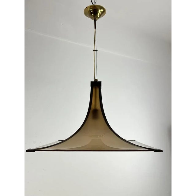 Tan Mid-Century Italian Ceiling Light in Acrylic Glass & Brass, 1960s For Sale - Image 8 of 9
