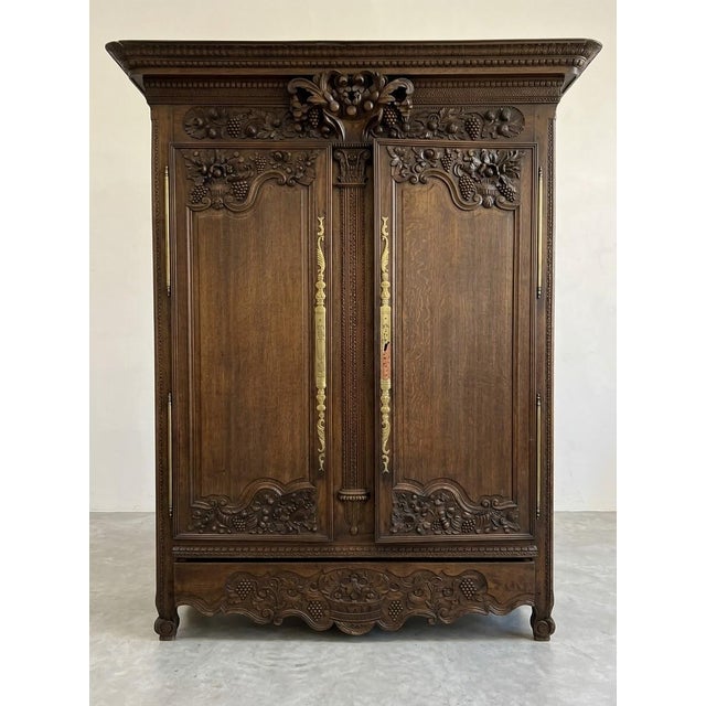 Norman Oak Wardrobe, 1850s For Sale - Image 4 of 4