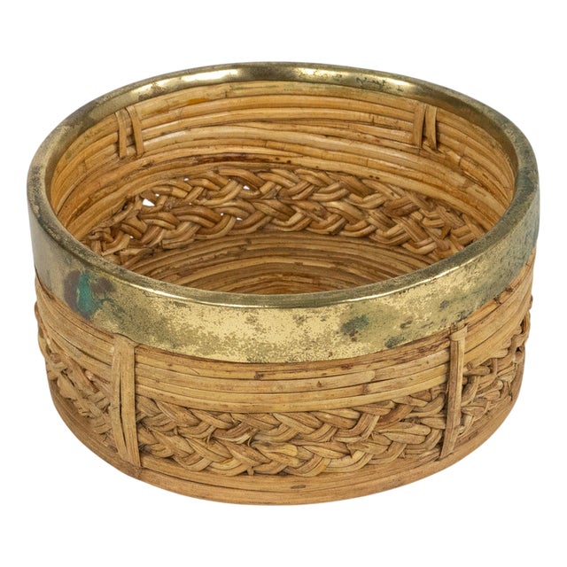 Mid-Century Modern Round Bowl in Rattan and Brass, 1970s For Sale