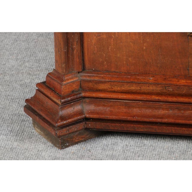 Antique Baroque Chest in Walnut, 1750 For Sale - Image 13 of 18