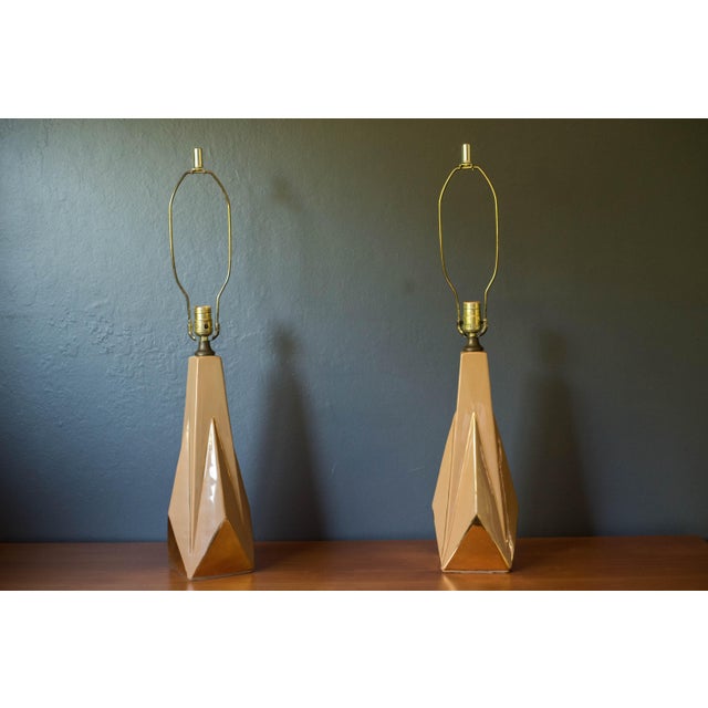 Pair of Vintage Geometric Sculptural Ceramic Accent Table Lamps With Shades For Sale In Monterey, CA - Image 6 of 14