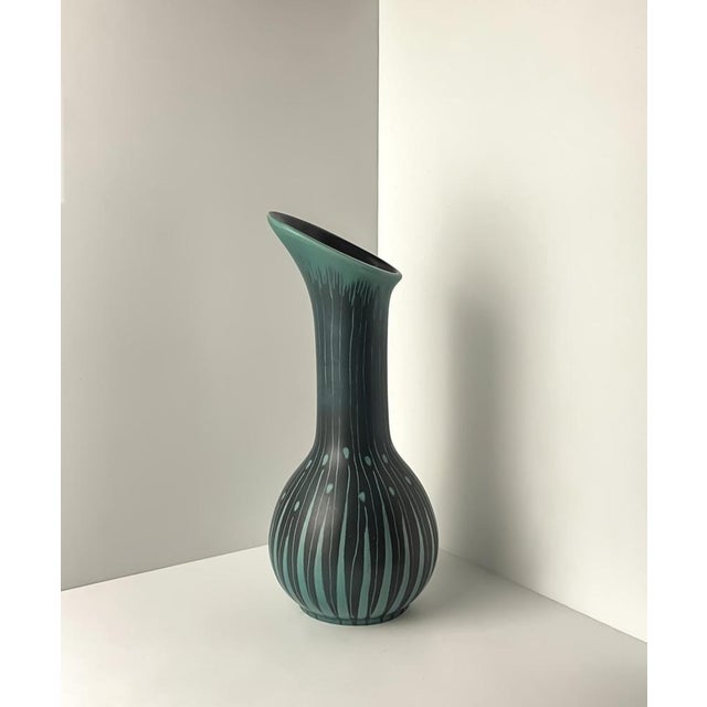 1950s Vintage Turquoise and Black Vase by Colin Melbourne for Beswick, 1950s For Sale - Image 5 of 8