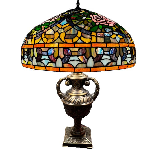 Vintage Rose Petal Tiffany Style Table Lamp With Brass Base For Sale