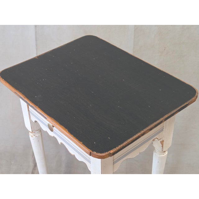 Antique Pine Nightstands Painted White With Gray Banding and Black Tops - A Pair For Sale - Image 9 of 17