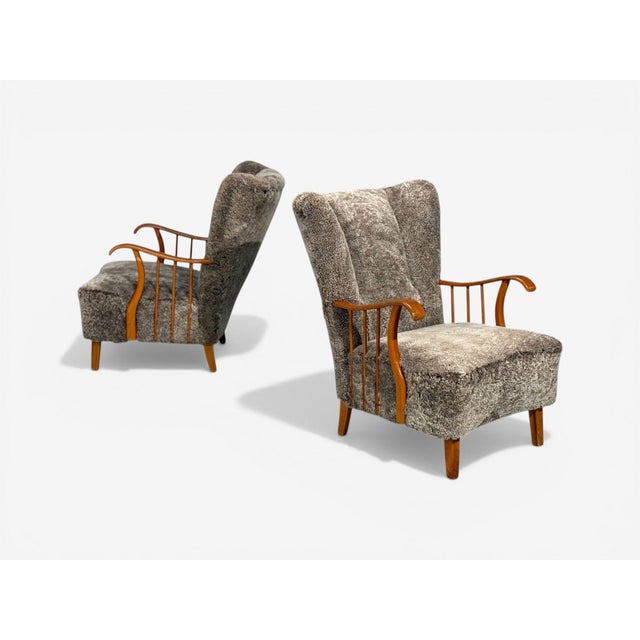 Mid-Century Modern Swedish Modern, Lounge Chairs, Elm, Gray Shearling, Sweden, 1940s For Sale - Image 3 of 16