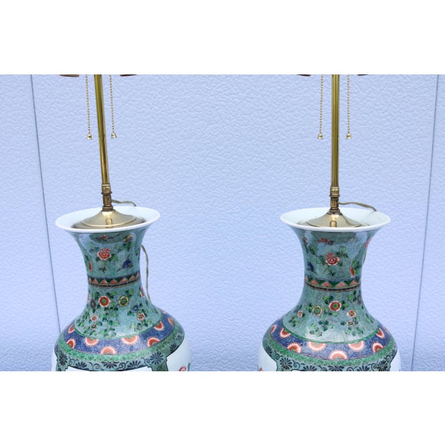 Chinese Porcelain Baluster Vase Table Lamps 19th-Century Famille Verte, a Pair For Sale - Image 15 of 17