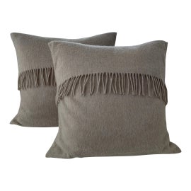 Example of Anonymous Decor