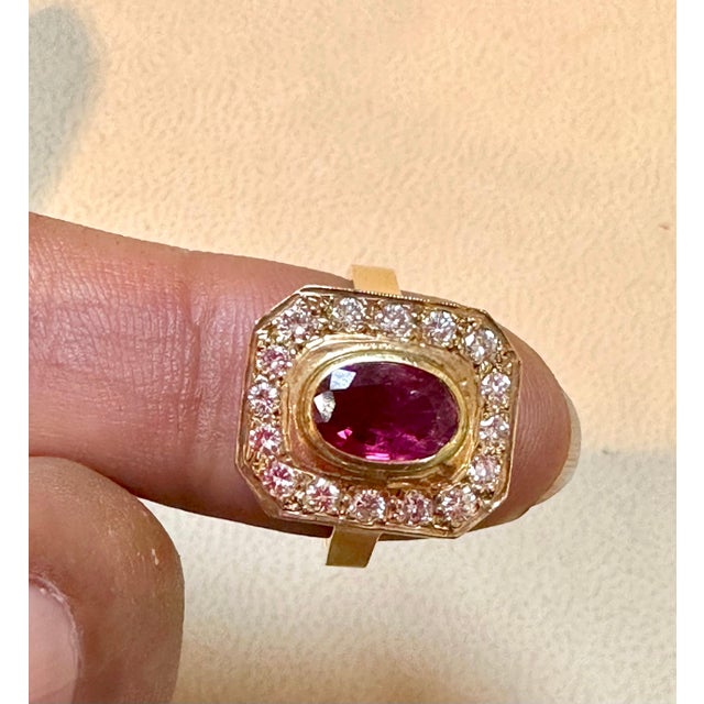 Gemstone 1.4 Carat Natural Oval Ruby and 0.80 Carat Diamond 18 Karat Gold Ring For Sale - Image 7 of 18