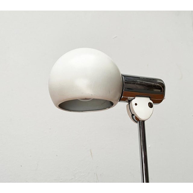 Ivory Mid-Century German Minimalist Space Age Model 6653 Table Lamp from Kaiser Leuchten, 1960s For Sale - Image 8 of 18