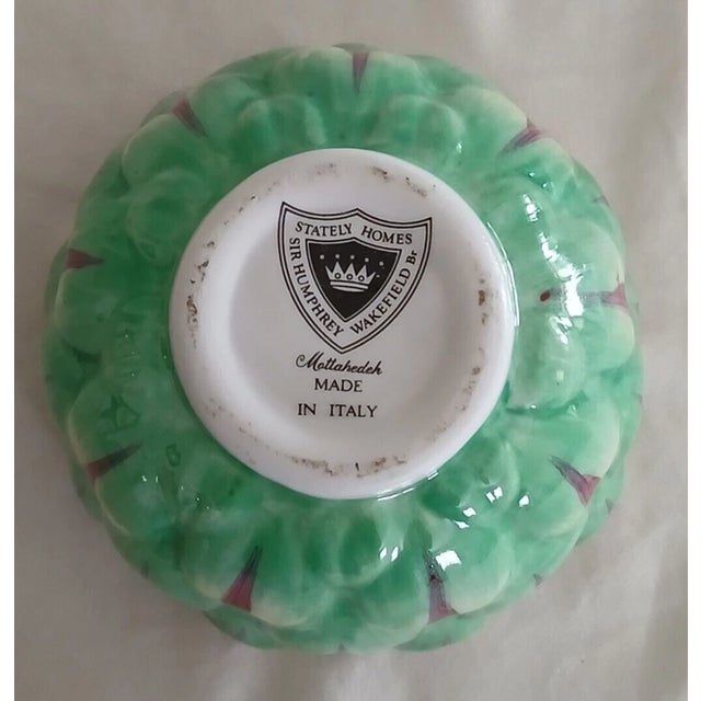 English Vintage Mottahedeh Sir Humphrey Wakefield Stately Homes Artichoke Bird Trinkle Box For Sale - Image 3 of 4