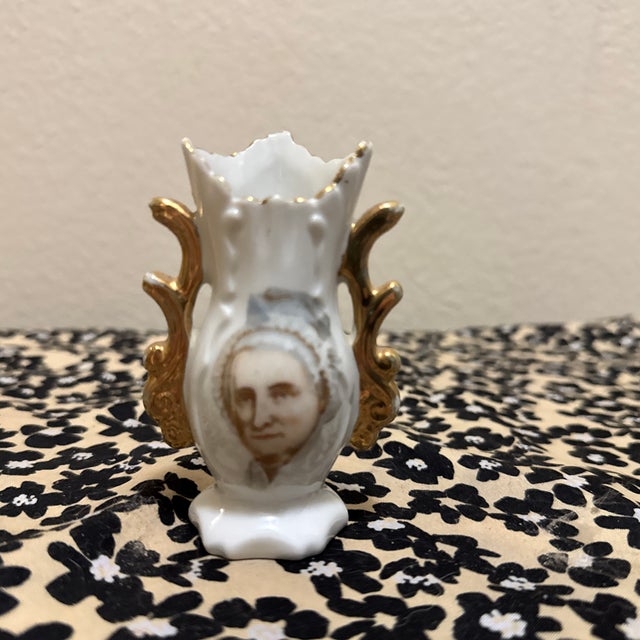 Vintage Miniature Portrait Vase of Martha Washington With Gilded Accents For Sale - Image 10 of 10