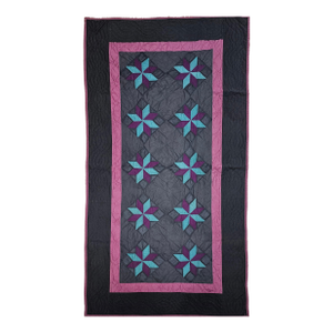 Mid 20th Century American Amish Quilt