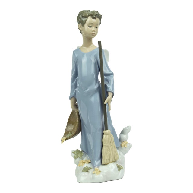 1990's Handmade Autumn Sweeper Angel With Broom and Basket Lladro Porcelain Figurine Spain For Sale