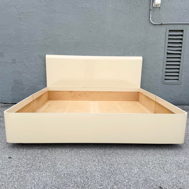 Postmodern Cream Lacquer Laminate King Size Bedframe With Bullnose Nightstands For Sale - Image 9 of 12