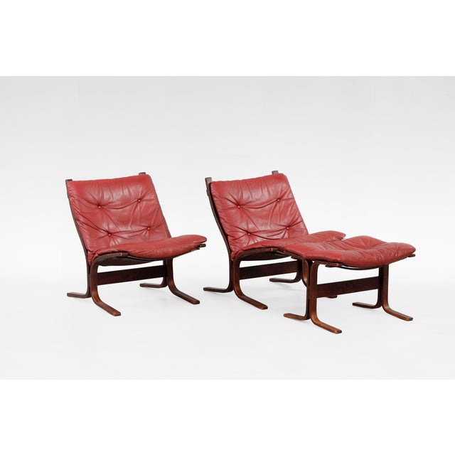 A striking 1970s Siesta lounge set by Ingmar Relling for Westnofa, crafted in Norway and celebrated as one of the defining...