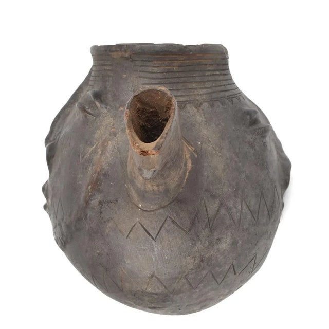 Brown Early 20th Century African Shi Bashi Wood Pitcher For Sale - Image 8 of 8