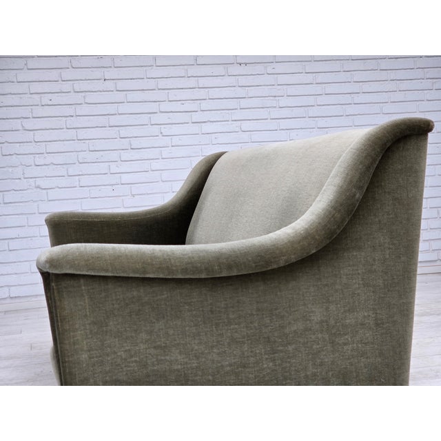 Vintage Danish Three-Seater Sofa in Green Furniture Velour and Beech Wood, 1970s For Sale - Image 14 of 18