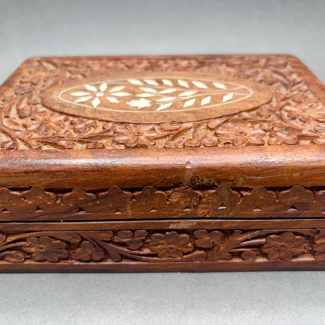Vintage Indian Sheesham Wood Hand Carved Floral Bone Inlay Jewelry Keepsake Box 1970s For Sale - Image 10 of 10