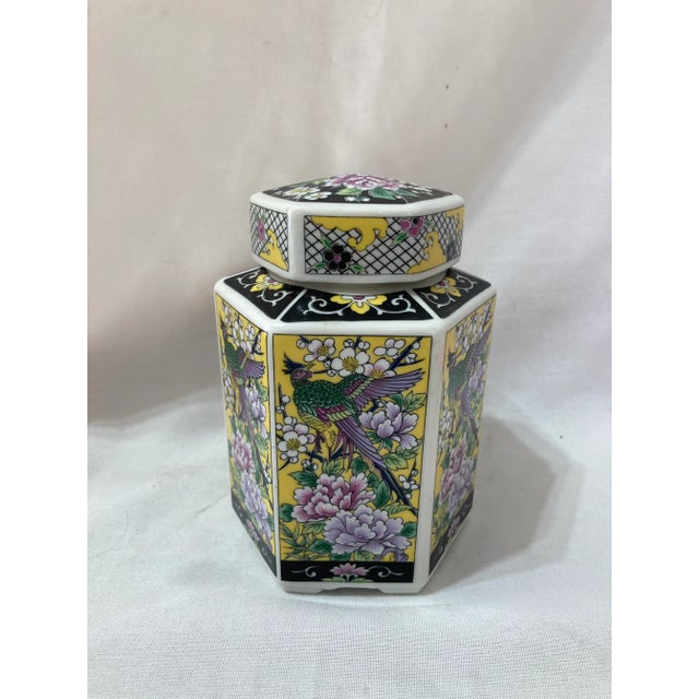 Japanese Vintage Japanese Colorful Ceramic Ardco Ginger Jar Tea Canister with Flowers & Birds For Sale - Image 3 of 7