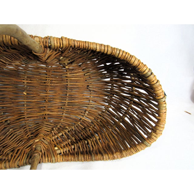 Vintage Europeon Buttocks Gathering Basket 19" For Sale In New Orleans - Image 6 of 12
