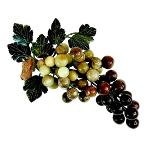 1960s Vintage Italian Hollywood Regency Alabaster Grapes Decorative Object, Dark Jade Leaves