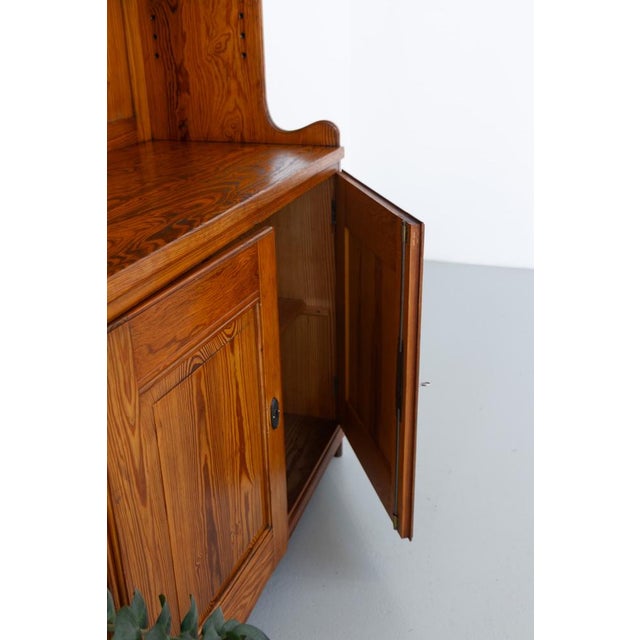 Antique Oregon Pine Bookcase by Martin Nyrop for Rud Rasmussen, Denmark, 1905 For Sale - Image 14 of 18