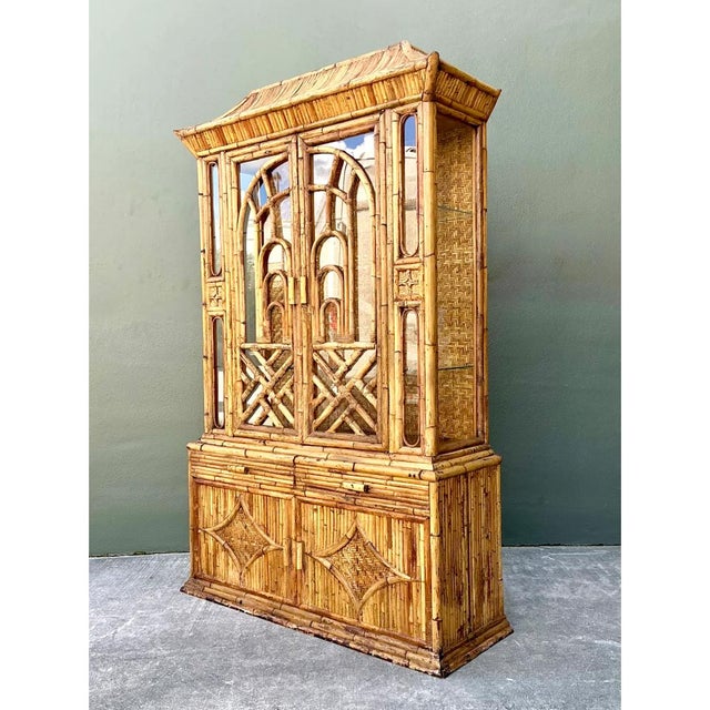 Late 20th Century Vintage Chinoiserie Pagoda Rattan China Cabinet For Sale - Image 5 of 12