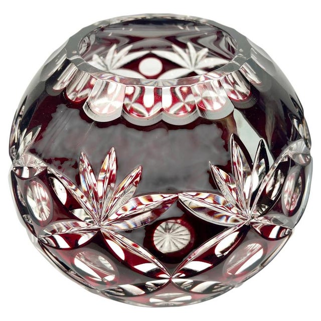 Bohemian Globe Vase in Ruby-Red Cut-to-Clear Collard Crystal with Geometric Decoration, 1950 For Sale - Image 4 of 7