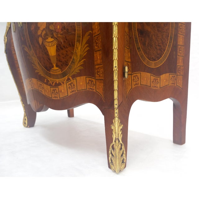 Very Fine Large Bombe Brass Mount Inlay Italian Console Dresser MINT For Sale - Image 13 of 17