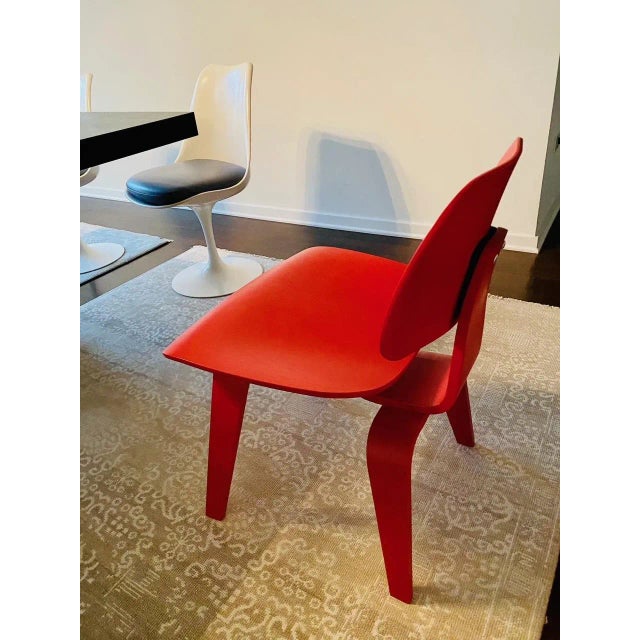 Vintage Eames Molded Plywood Dining Chairs, Dcw, Set of 2, Charles & Ray Eames, 2006, Pre-Catalyzed Lacquer For Sale In Chicago - Image 6 of 12