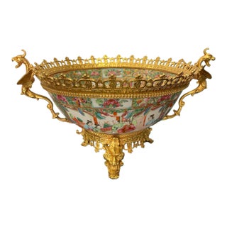 19th Century Chinese Cantonese Famille Rose Medallion Bowl With Gilded Ormolu Mounts For Sale