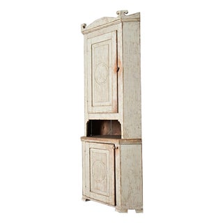 Early 19th Century Swedish Gustavian Period Painted Corner Cabinet For Sale