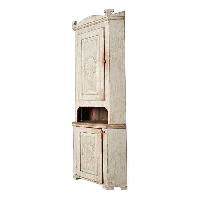 Early 19th Century Swedish Gustavian Period Painted Corner Cabinet For Sale