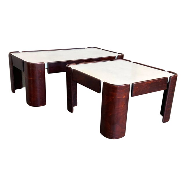 Set of Mid-Century Modern Coffee Tables with Curved Legs and White Top For Sale