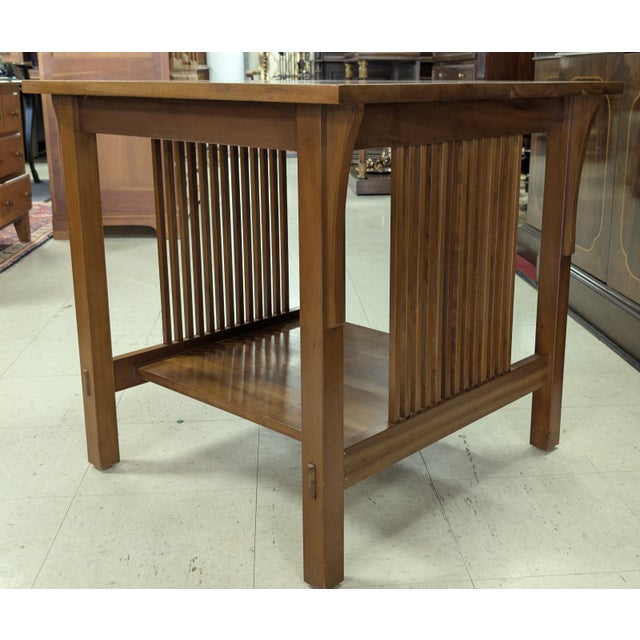 Stickley Harvey Mission Cherry Wood Lamp Table For Sale In Atlanta - Image 6 of 13