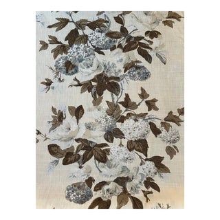 Cowtan and Tout Rose & Hydrangea Linen Fabric 1 1/2 Yards For Sale