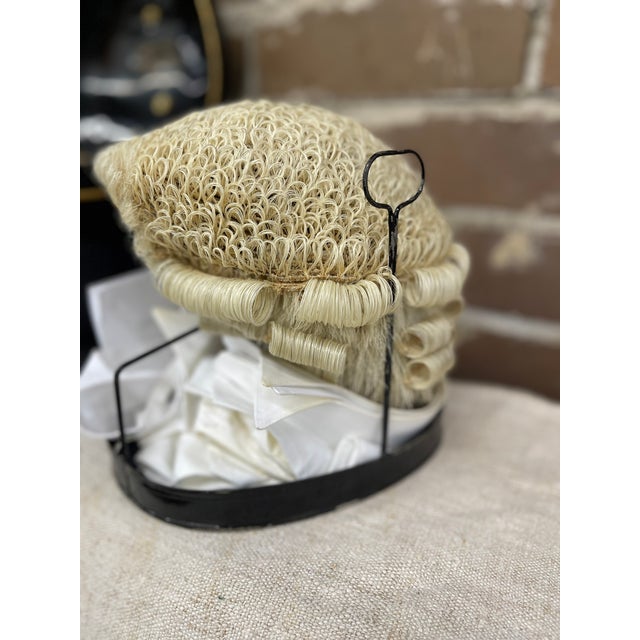 Vintage English Barrister Wig in Tole Case For Sale - Image 4 of 6