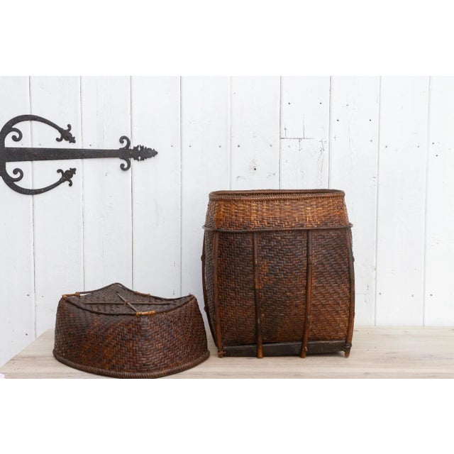 19th Century Large Antique Handwoven Nepalese Tharu Basket For Sale - Image 5 of 8