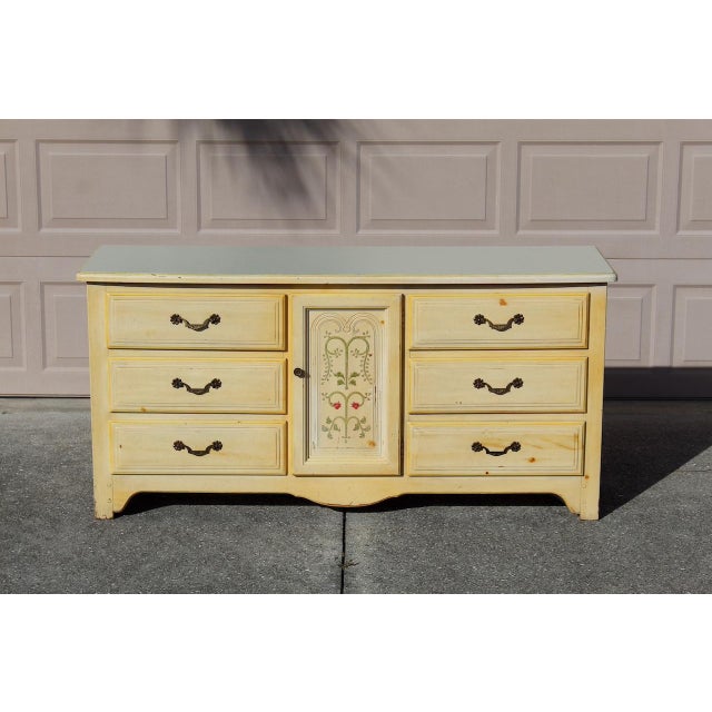 Mid-Century Modern 1970s Burlington House Furniture Lexington 9-Drawer Dresser For Sale - Image 3 of 13