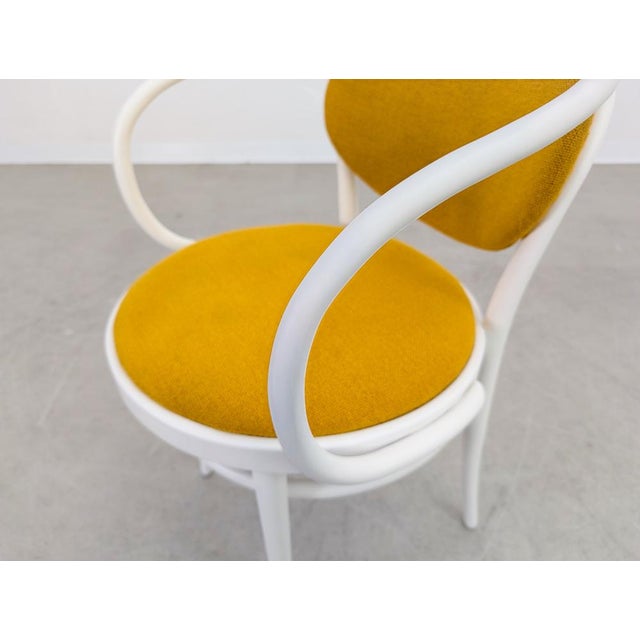 Vintage 210 P Chairs in Bentwood from Thonet, 1960s, Set of 7 For Sale - Image 13 of 16