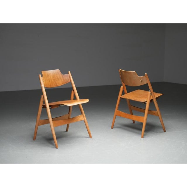 Egon Eiermann Folding Chairs in Beech and Metal attributed to Egon Eiermann, Germany, 1950s For Sale - Image 4 of 11